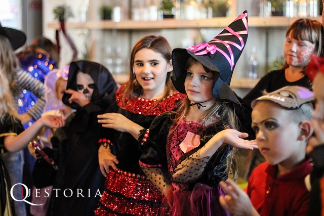 Два королевства