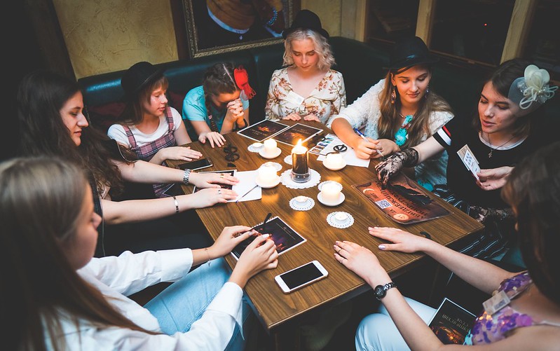 Хэллоуинская вечеринка с мистической атмосферой в Харкові